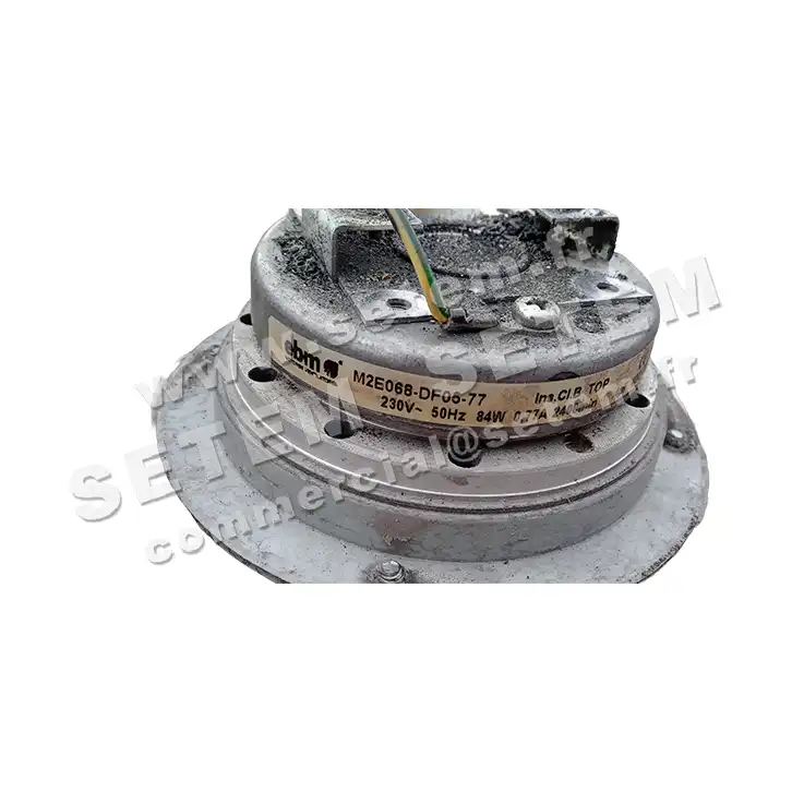 MOTEUR M2E068-DF05-77