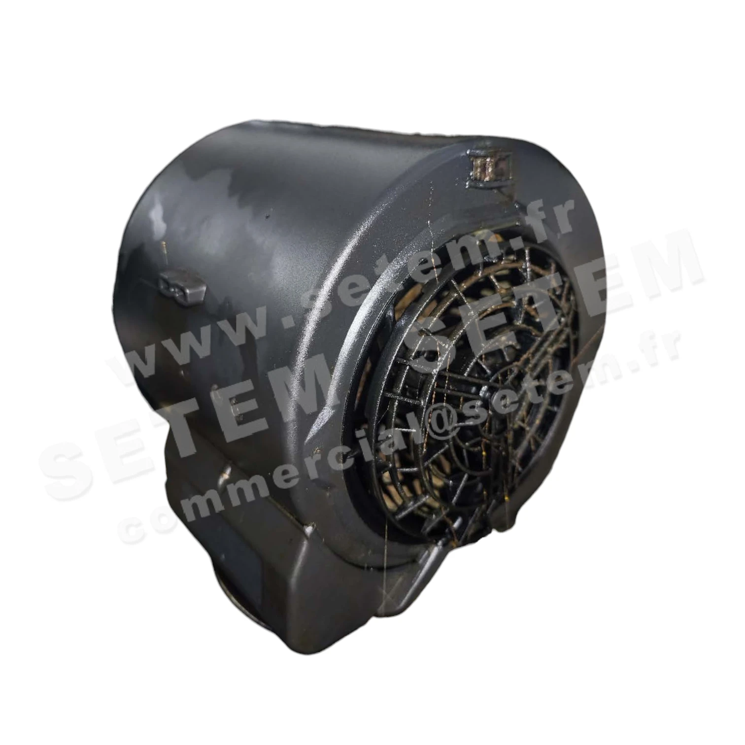 VENTILATEUR D2E146-HR81-35