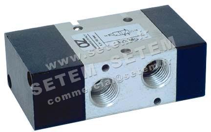 VANNE À COMMANDE PNEUMATIQUE 3/2 NC 322 MC