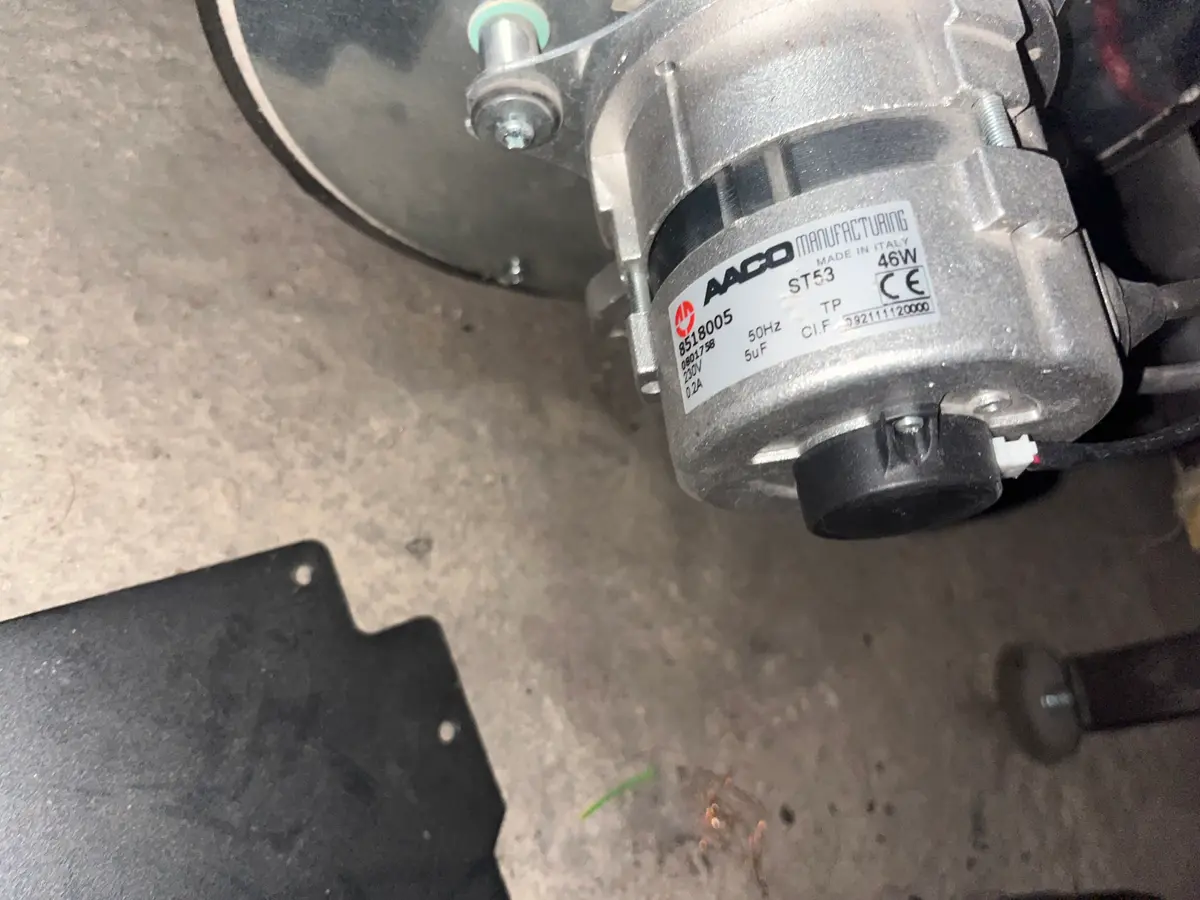 MOTEUR ST53 *8518005* 2