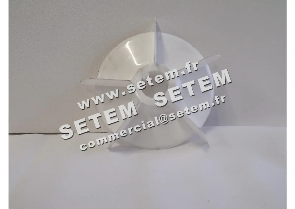 0373001101-HELICE DE REFROIDISSEMENT SUR MOTEUR BROOK WU.DA160LR