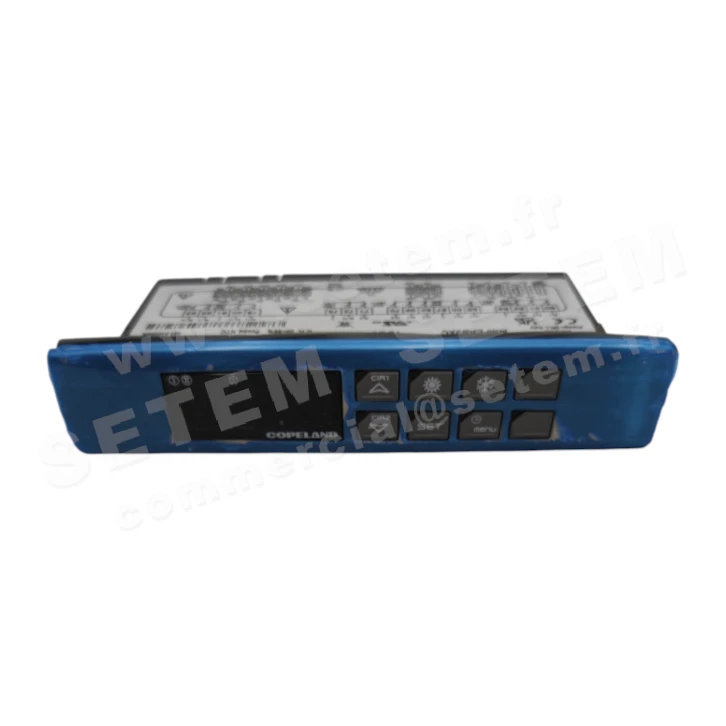 REGULATEUR I4MFEAB3XC IC261L-10100-X 2