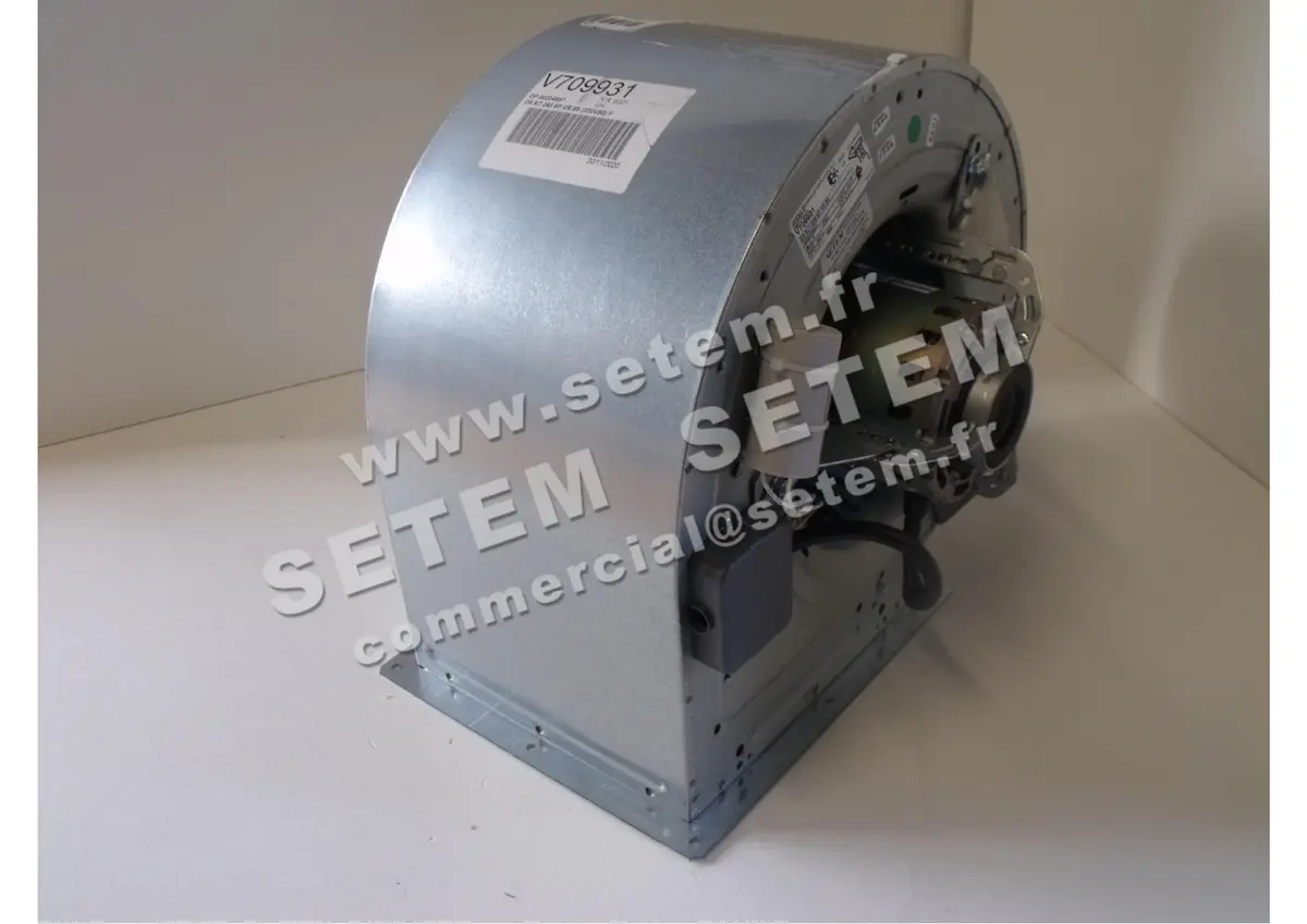 0749000049-VENTILATEUR CHAYSOL DA9/7 245W 6P M230V 1V VR B5 *V709931*