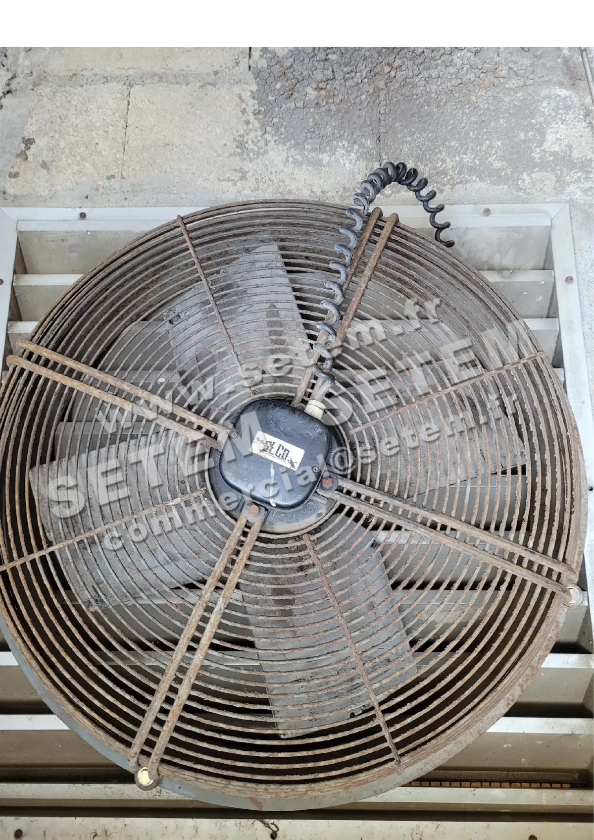 1519007200-VENTILATEUR ELCOMOTEUR R13R5630A6M7034 *4MRN065*