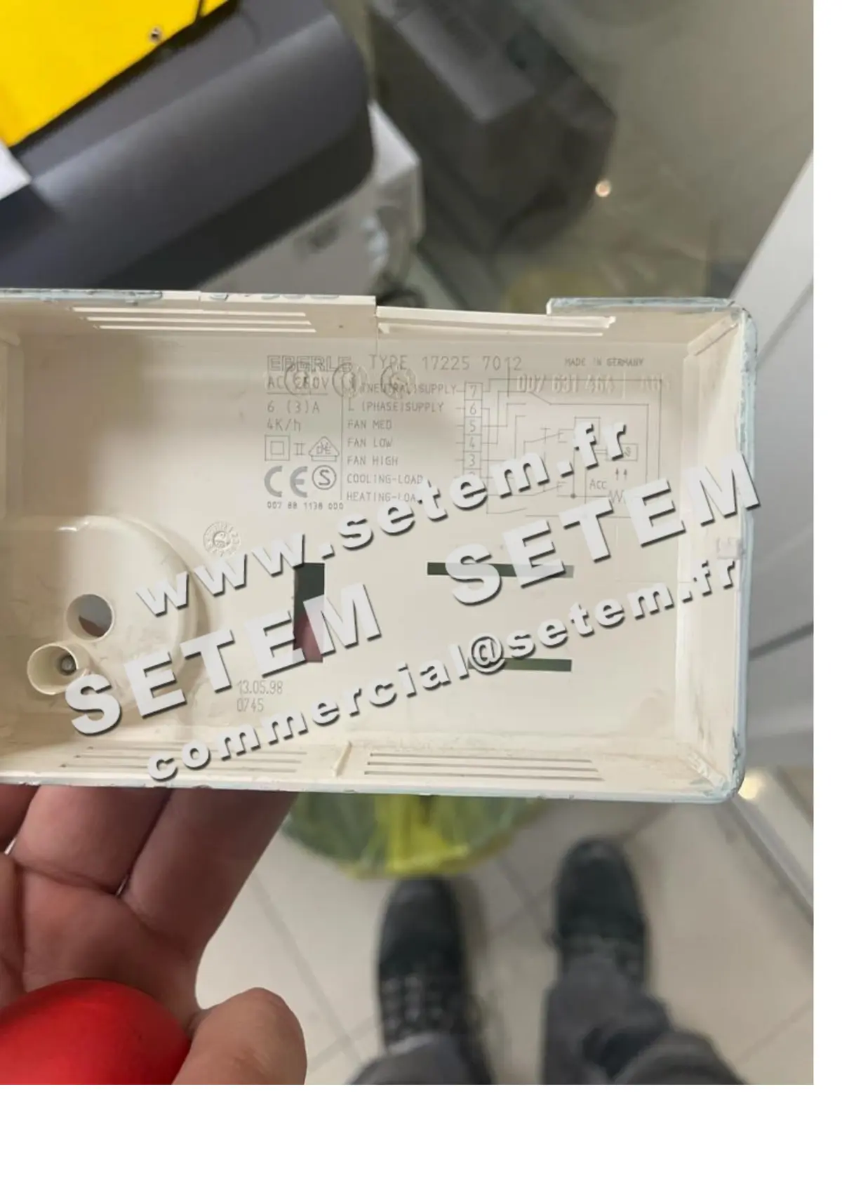 1520000105-THERMOSTAT EBERLE RTR 17225 7012 105