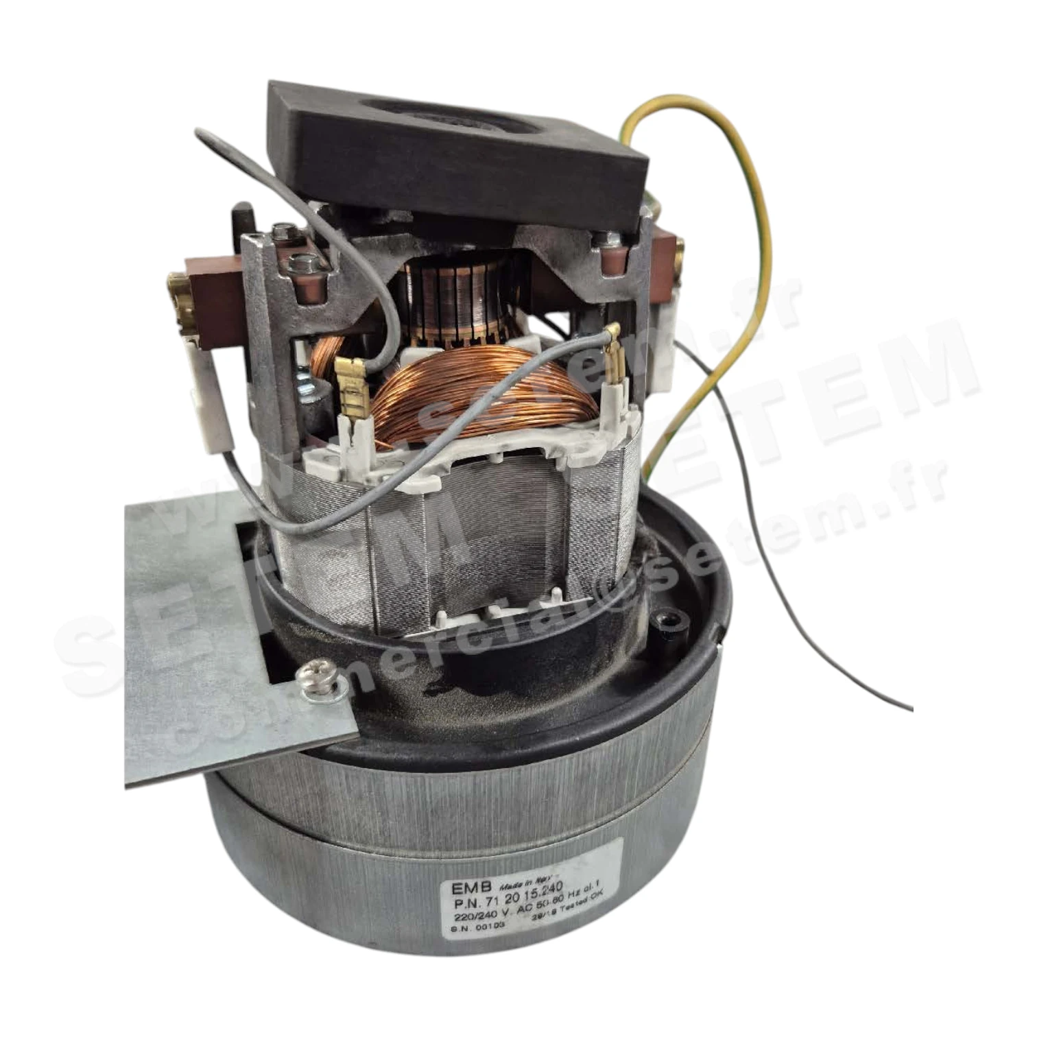 MOTEUR ‌712015.240