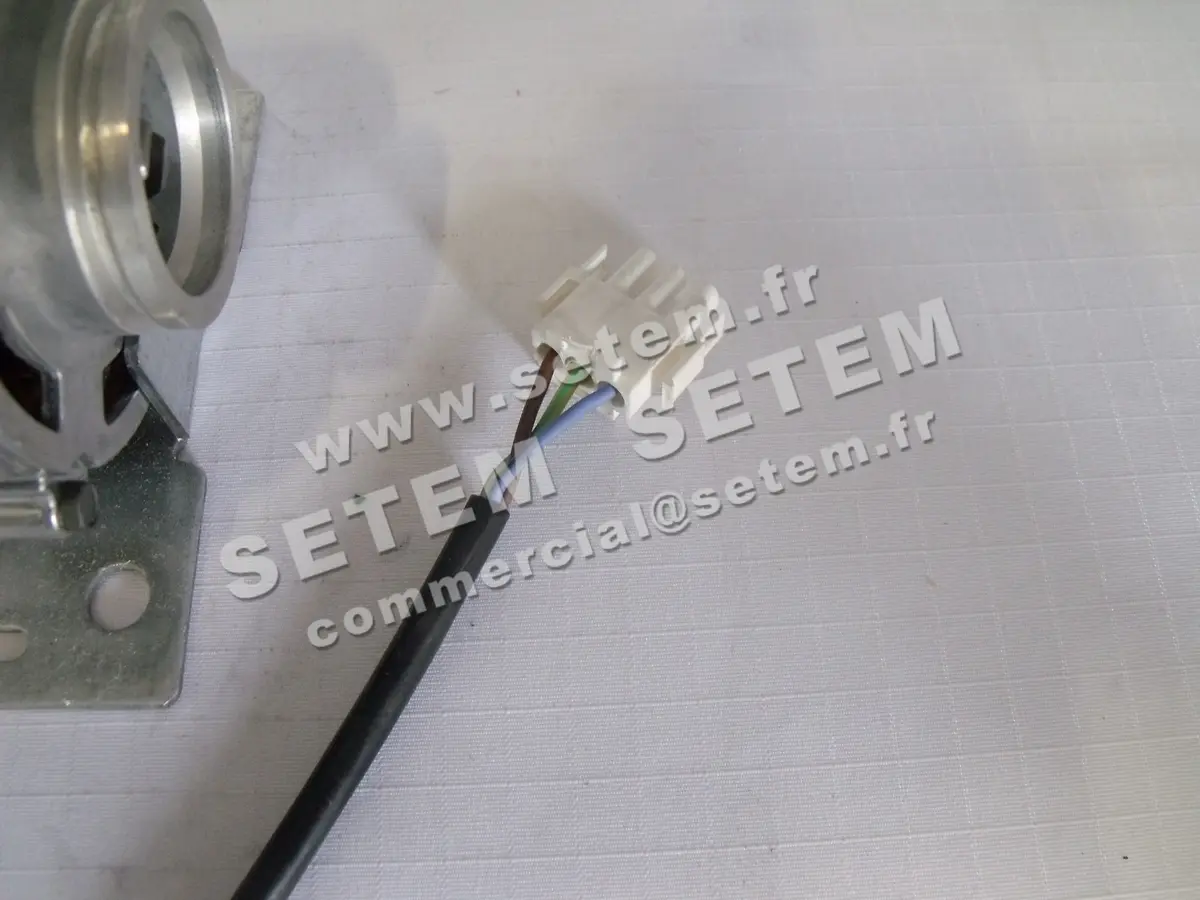 5726001766-MOTEUR RPM C010709 3