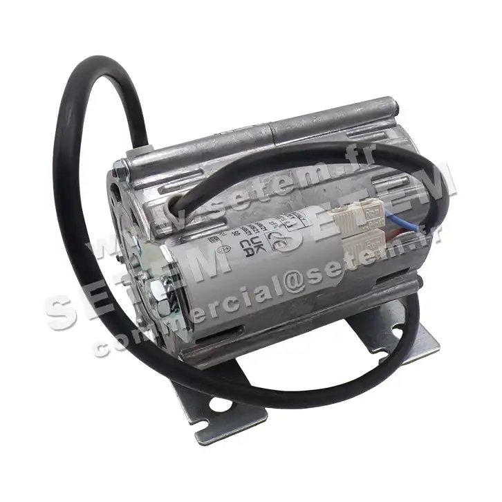 MOTEUR C034205 3