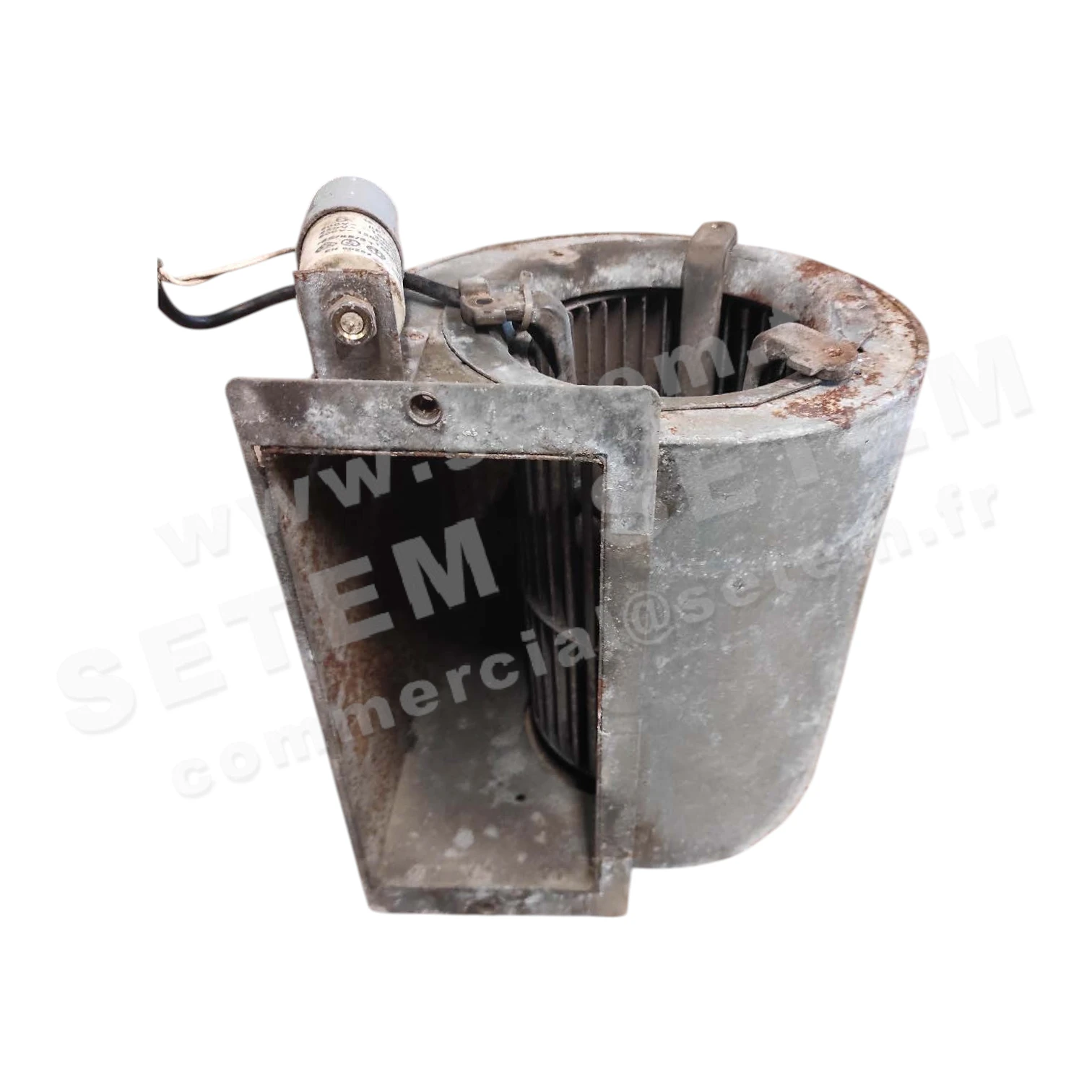 6345001347-VENTILATEUR TORIN DDL133X190 *AU080020*