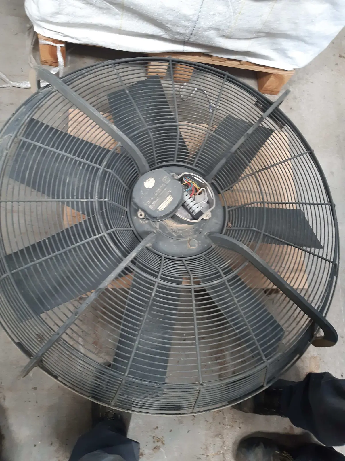 9903003914-VENTILATEUR ZIEHL ABEGG FC091-SDS.7Q.V7 *141690*